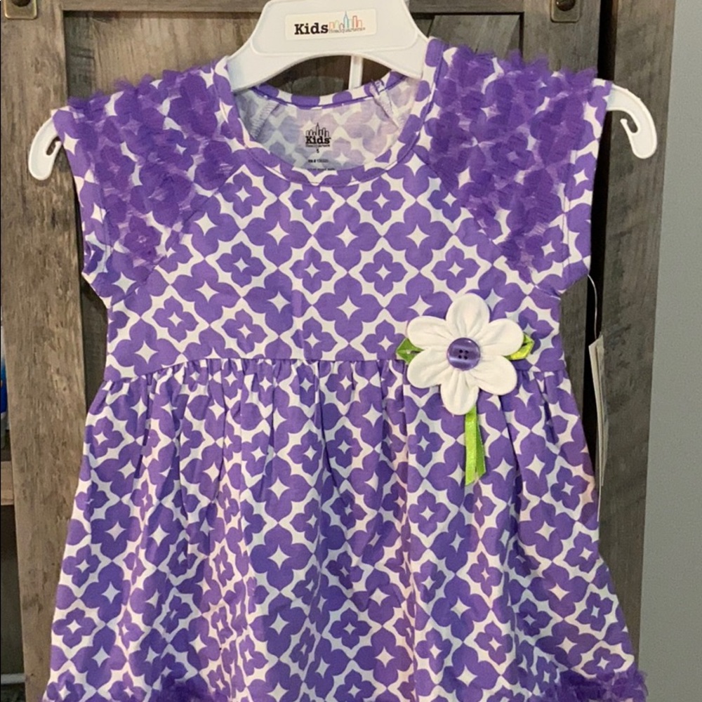 NWT girls size 5 purple and white tunic set